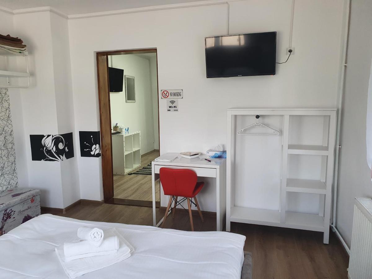 Casa Saga Hotell Gura Humorului Exteriör bild