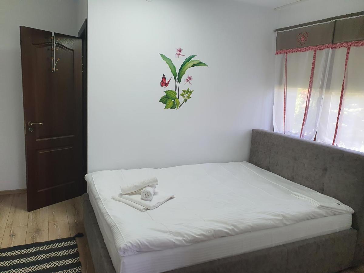 Casa Saga Hotell Gura Humorului Exteriör bild