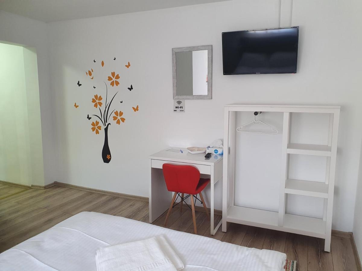 Casa Saga Hotell Gura Humorului Exteriör bild