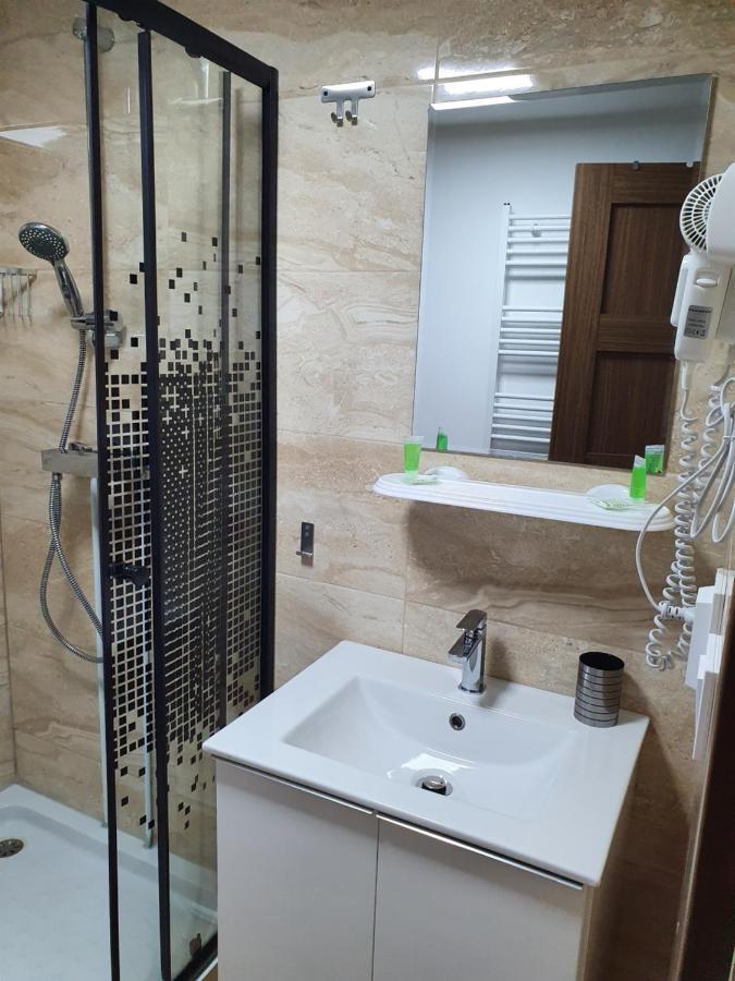 Casa Saga Hotell Gura Humorului Exteriör bild